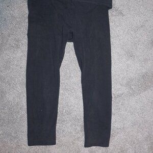 Pact organic cotton women's crop leggings, black, small, very good condition